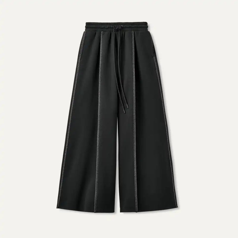 Classic Wide Leg Pant