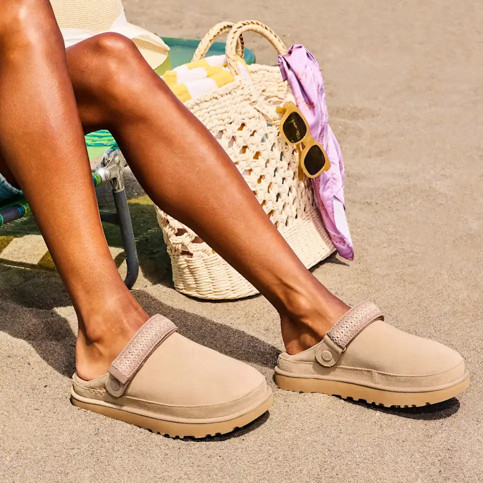 Goldenstar UGGbraid Clog