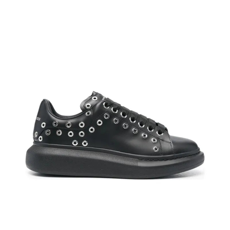 ALEXANDER MCQUEEN OVERSIZED SNEAKER &amp;#39;BLACK SILVER EYELETS&amp;#39;