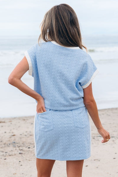 Textured Contrast Trim Tee & Pocketed Skirt Set