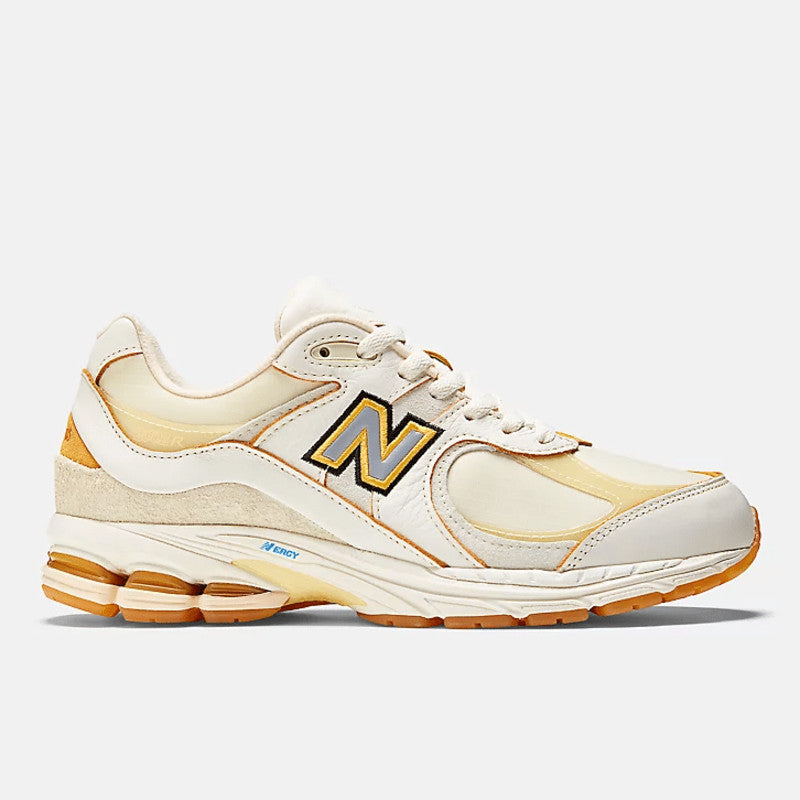 Amongst Us x New Balance 2002R