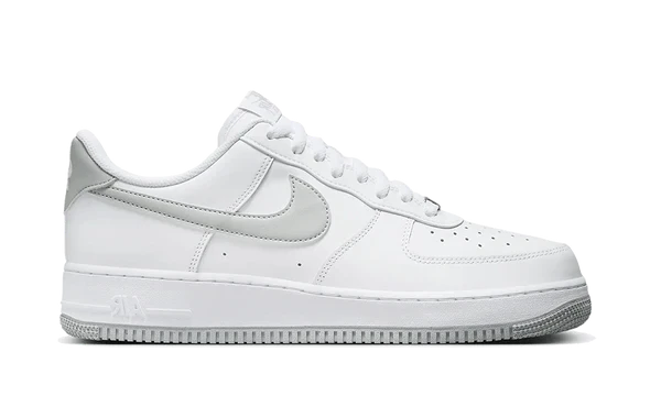 Nike Air Force 1 Low &amp;#39;07 White Light Smoke Grey