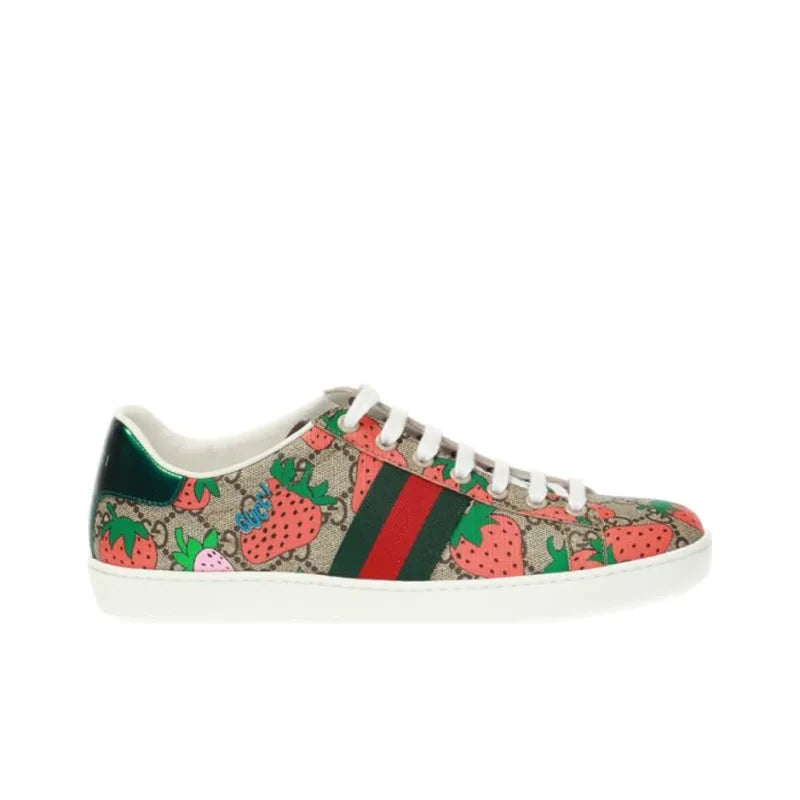 GUCCI ACE &amp;#39;STRAWBERRY BEIGE&amp;#39;