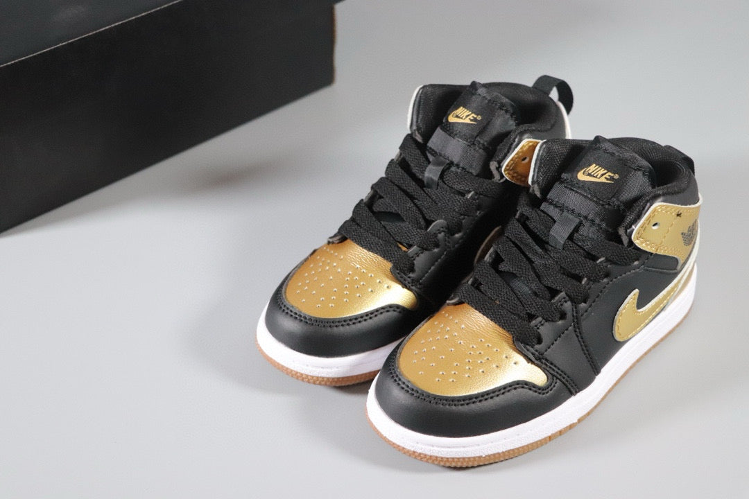Air Jordan 1 Retro High OG &amp;#39;Metallic Gold&amp;#39; Kids Sneakers - Stylish, Durable, Comfortable Footwear