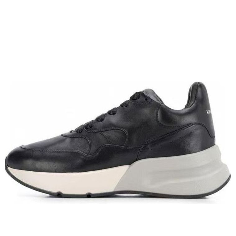 (WMNS) Alexander McQueen Oversized Runner &amp;#39;Black White&amp;#39; 553787WHRU01000 #
