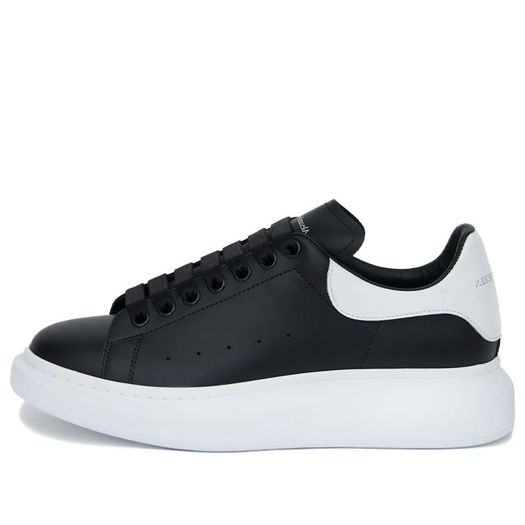 Alexander McQueen Oversized Sneaker &amp;#39;Black White&amp;#39; 553680WHGP51070 #